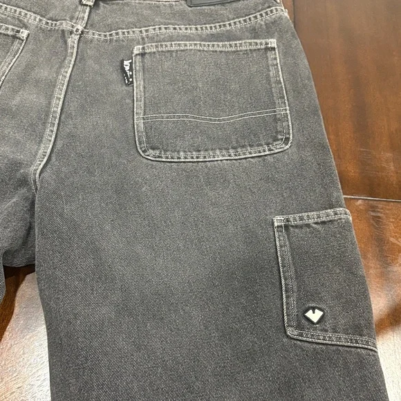 Gray Jeans - Picture 5 of 9